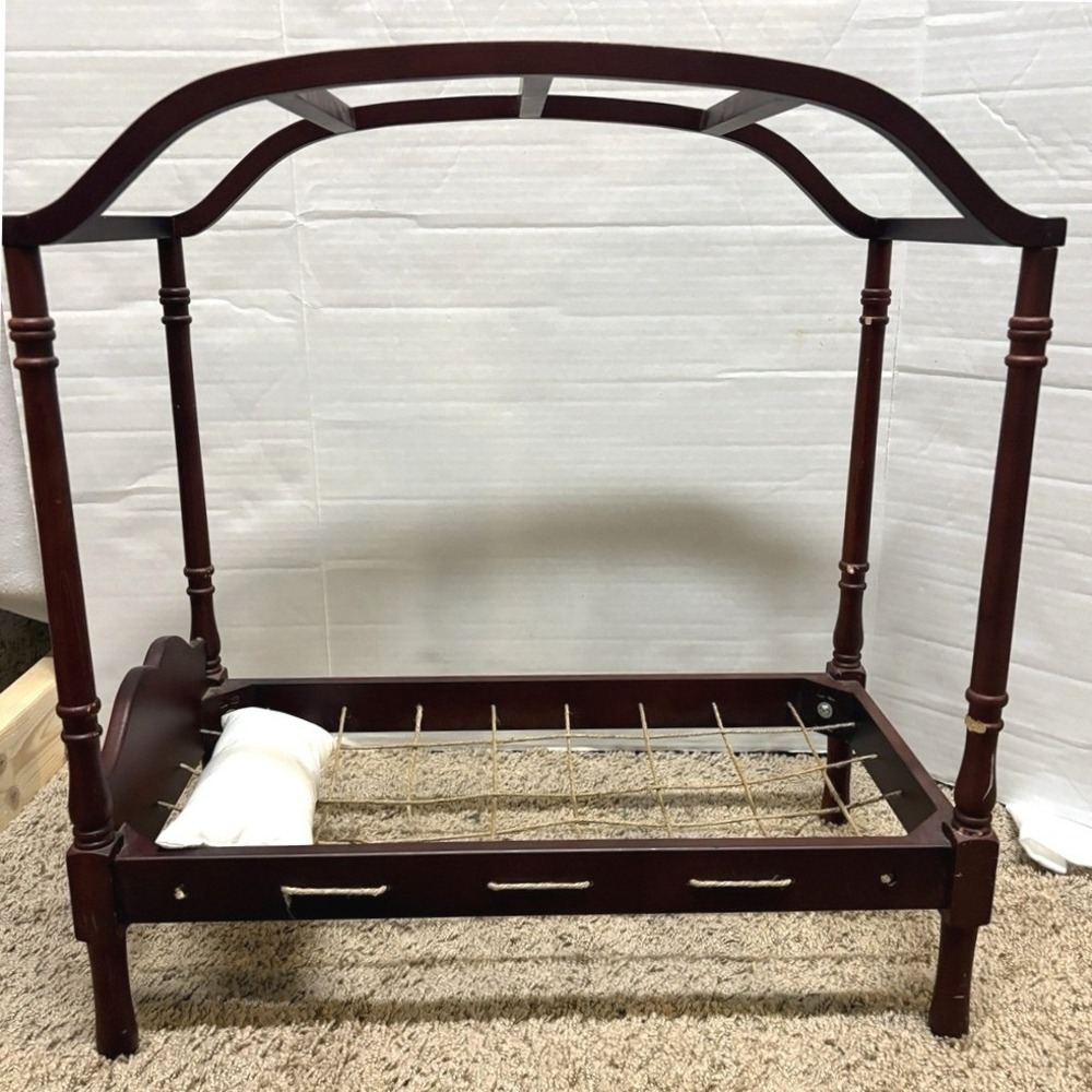 American‎ Girl Doll Caroline's Historical 4 Poster Canopy Bed 2012 Wood Retired